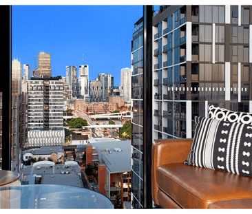 Fully Furnished Comfy Apartment in South Brisbane - Photo 1