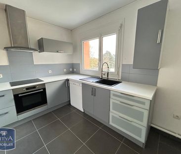 Location Appartement 4 pièces 83m² LE MANS 72100 - Photo 3