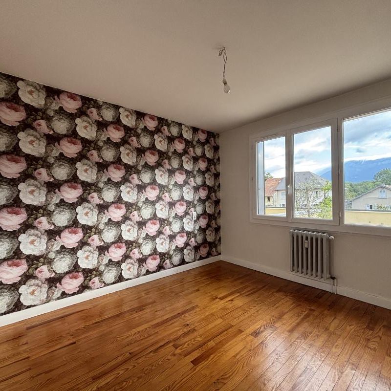 Location Appartement 4 pièces 67m² LE BOURGET DU LAC 73370 - Photo 1