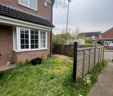 2 bedroom semi-detached house to rent - Photo 6