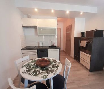 Kawalerka, balkon, miejsce postojowe, winda - Photo 1