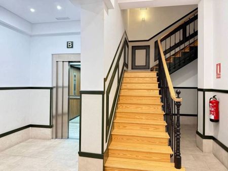 Dúplex de alquiler en Calle Conde Duque, Universidad - Malasaña - Photo 3