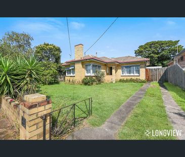 7 Manatunga Street, Clayton, Vic 3168 - Photo 2