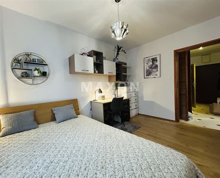 Kompaktowe mieszkanie przy Placu Szembeka - Photo 4