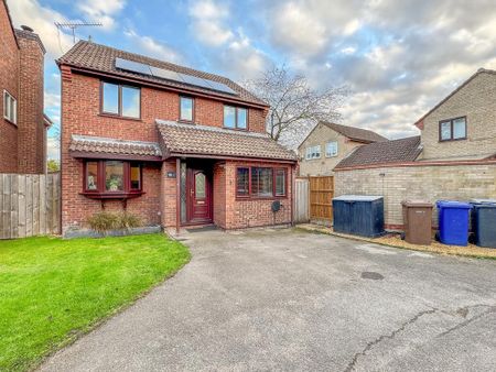 5 bedroom detached house to rent - Photo 4