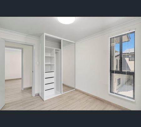 2/10 Vale Street, Birmingham Gardens, NSW 2287 - Photo 4