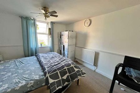 Bournemouth, BH1 - Photo 2