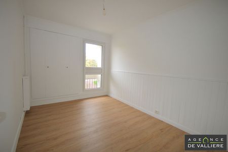 Location Appartement 4 pièces 81m² NANTERRE 92000 - Photo 2