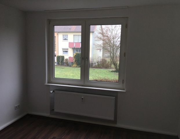 Ihr neues Zuhause in Weddinghofen, mit Bodenbelag und Tapeten - Photo 1