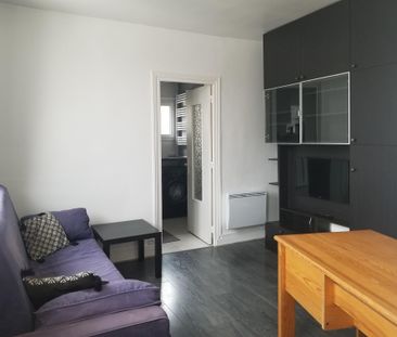 Location Appartement 1 pièce 24m² ST MAUR DES FOSSES 94100 - Photo 1