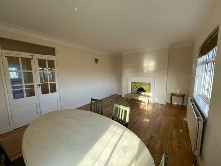 2 Bed Flat, Kings Drive, HA9 - Photo 3