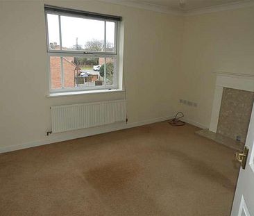 Pioneer Road, Swindon, SN25 - Photo 2