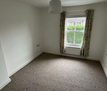 High Street, Oakington, Cambridge - Photo 2