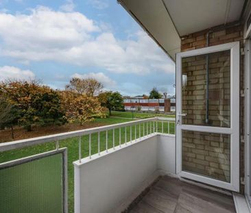 1 bedroom property to rent - Photo 3