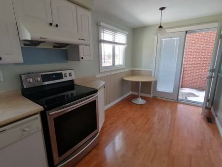 For Lease - 68 Carondale Crescent, Toronto, Ontario - Photo 5