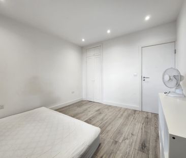 1 Bed Flat, Cameron House, NW8 - Photo 5