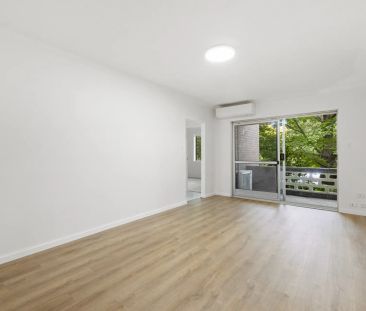 Quiet Apartment Block - Photo 1