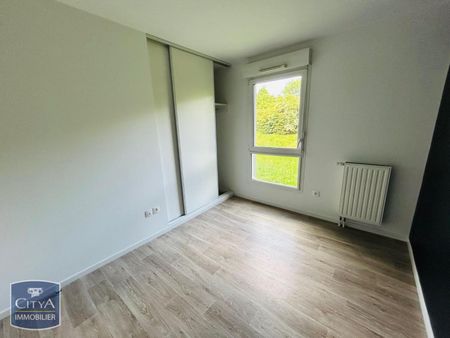 Location Appartement 3 pièces 63m² LAMBERSART 59130 - Photo 3