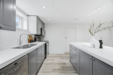 For Lease - 6 Bonnyview Drive Unit# Lower, Toronto, Ontario - Photo 5