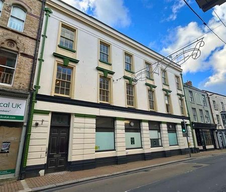 High Street, Ilfracombe, Ilfracombe, EX34 - Photo 2