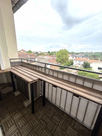 Location Appartement 3 pièces 79m² - Photo 5