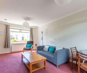 4 bedroom semi-detached house to rent - Photo 4