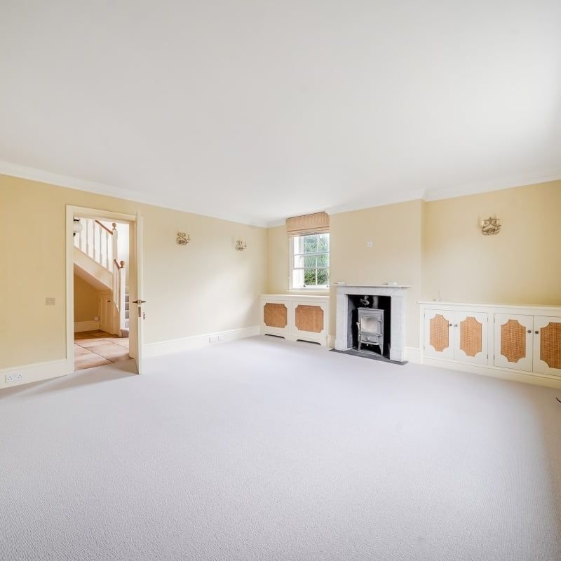 4 bedroom detached house to rent - Photo 1