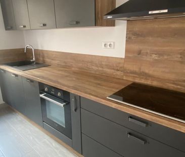 2P MEUBLE AVEC CAVE - CENTRE VILLAGE - Photo 1