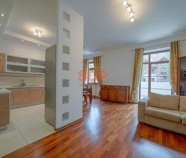 Garaż zamykany i komórka 7m2 w cenie | od 1 listopada - Фото 1