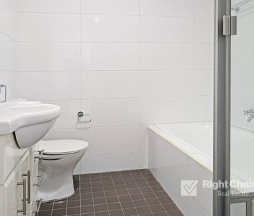 Modern Apartment - Photo 3