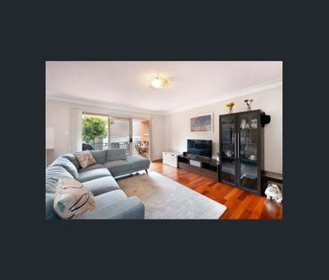 Private & Convenient - Photo 1