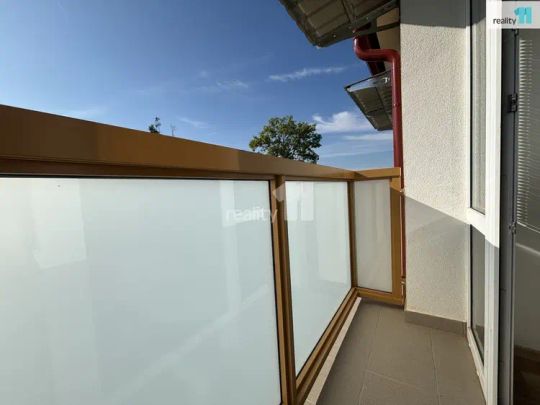 Pronájem bytu 2+1 po kompletní rekonstrukci, 52 m – Nový Bor - Photo 1