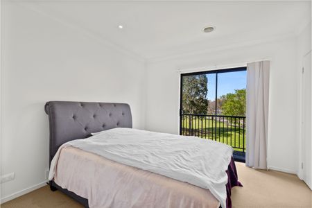 Charming 2-Bedroom Home in Craigieburn - Photo 4