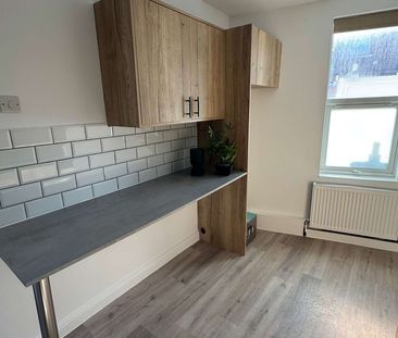 Rear Flat, 76 Station Road - Photo 3