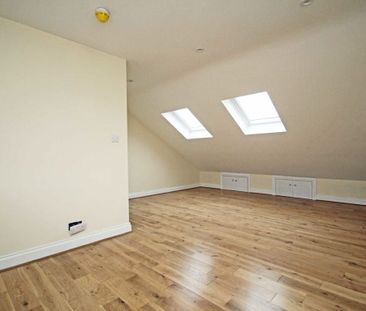 Avenue Road, W3 8NH, London - Photo 5