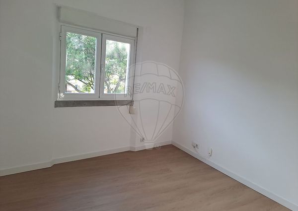Apartamento T2 em Setúbal