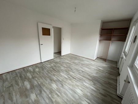 Location Appartement 4 pièces 71m² MARCQ EN BAROEUL 59700 - Photo 5