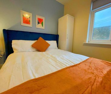 1 bedroom in a house share to rent - Photo 4