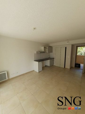 T2 AVEC LOGGIA ET PARKING - Photo 2