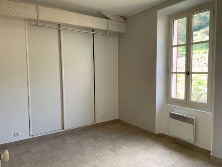 Location Appartement 3 pièces 67m² LE LAVANDOU 83980 - Photo 3
