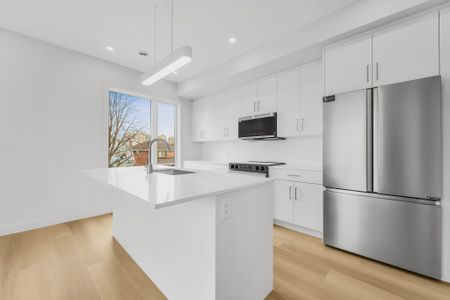 For Lease - 2 Iona Street Unit# B, Tunneys Pasture and Ottawa West, Ontario - Photo 3