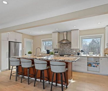 For Lease - 28 Dale Avenue, Hamilton, Ontario - Photo 2