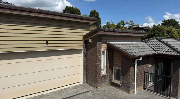 4 BDR House For Rent - Photo 1