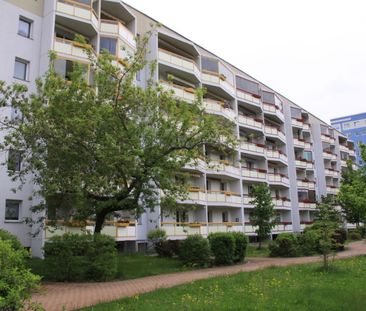 3 Raum-Wohnung mit Balkon und Aufzug - Photo 1