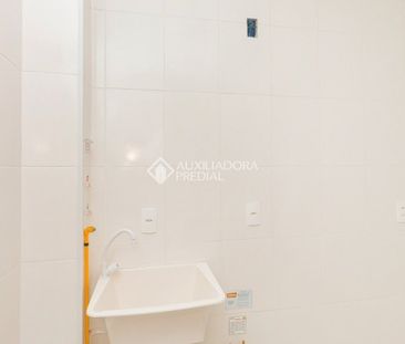 Apartamento com 2 quartos e 42m² para alugar em Morro Santana, Port... - Foto 5