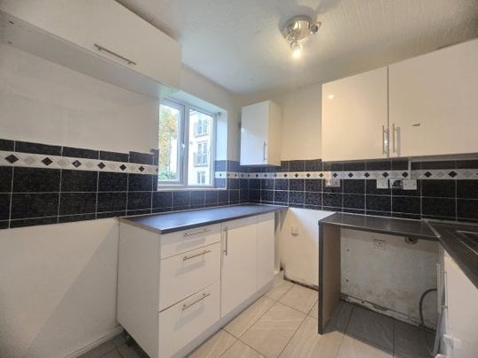 Mandeville Court, Chingford, E4, Property for rent - Photo 1