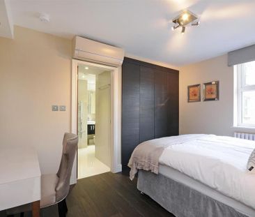 3 bedroom flat to rent - Photo 6
