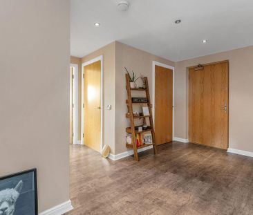 2 bedroom flat to rent - Photo 6