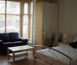 Studio to rent - Photo 6