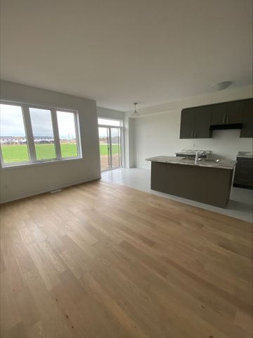 For Lease - 19 Velvet Way, Thorold, Ontario - Photo 3